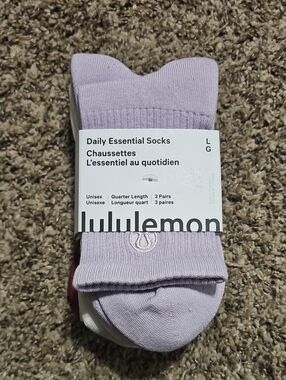 Lululemon Daily Essential Socks, 3 Pair!! Nwts, Large! LLAY/LTIV/CACH